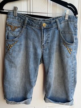South Pole Light Blue Denim Capri Jeans with Gold Stud Accents